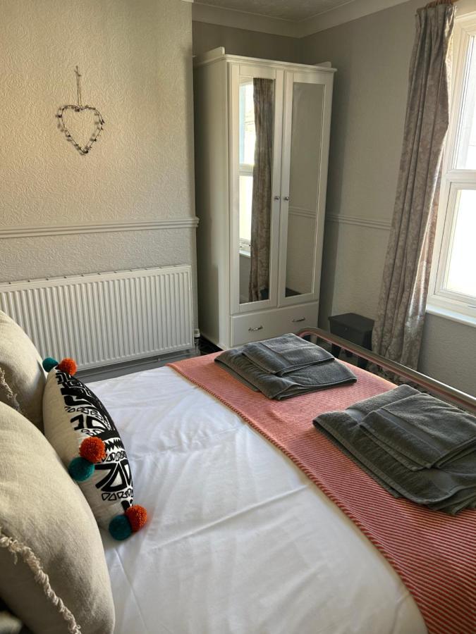 Sea Song Cottage Бродстеърс Екстериор снимка